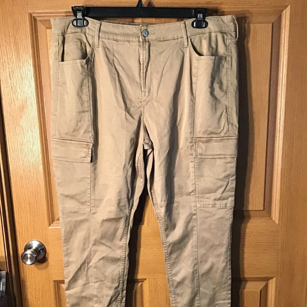 Old Navy Khakis